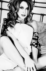 RENEE OLSTEAD by Marisa Pike 