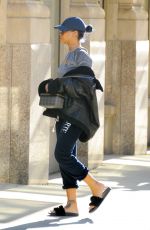 RIHANNA Arrives at Her Apartment in New York 11/21/2015
