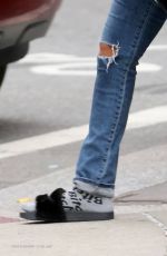 RIHANNA Arrives at Her Appartment in New York 11/22/0015