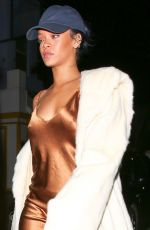 RIHANNA Leaves Giorgio Baldi Restaurant in Santa Monica 11/11/2015