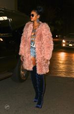 RIHANNA Out and About in New Jersey 11/20/2015