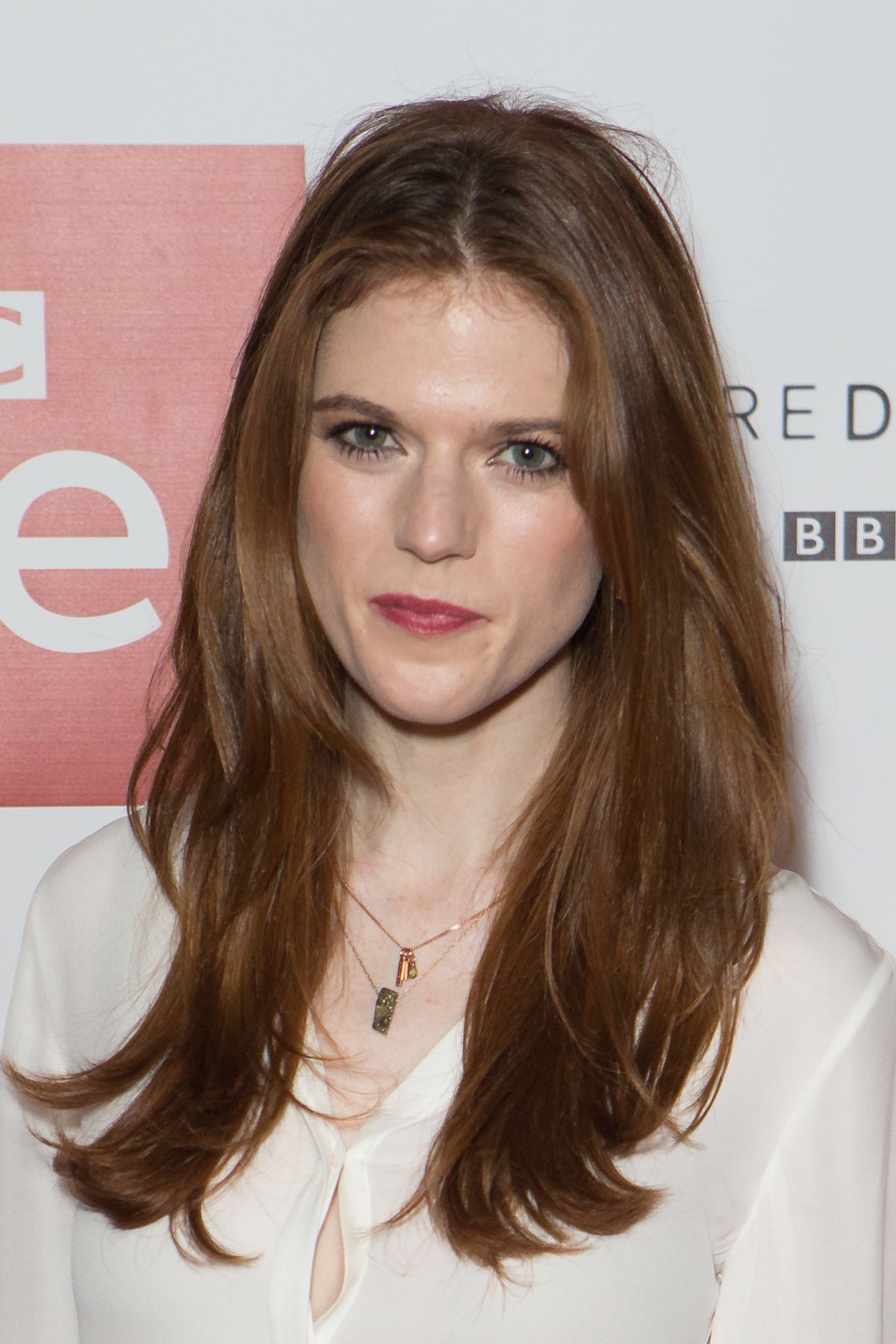 ROSE LESLIE at Luther Photocall at Picturehouse Central in London 11/12 ...