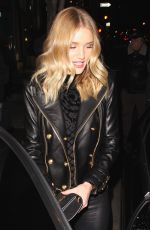 ROSIE HUNTINGTON-WHITELEY at Palm Restaurant in Beverly Hills 11/17/2015