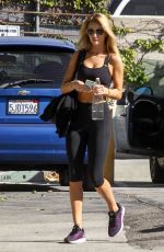 ROSIE HUNTINGTON-WHITELEY in Tights Heading to a Gym in Los Angeles 11/17/2015