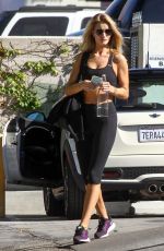 ROSIE HUNTINGTON-WHITELEY in Tights Heading to a Gym in Los Angeles 11/17/2015