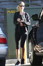 ROSIE HUNTINGTON-WHITELEY Leaves a Gym in Los Angeles 11/28/2015