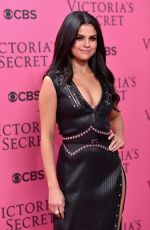 SELENA GOMEZ at Victoria’s Secret 2015 Fashion Show in New York 11/10/2015