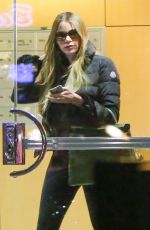 SOFIA VERGARA Leaves Curvalicious Spa in Los Angeles 11/17/2015