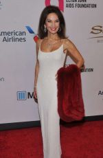 SUSAN LUCCI at Elton John Aids Foundation’s 14th Annual An Enduring Vision Benefit in New York 11/02/2015