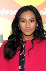 SYDNEY PARK at 2015 Nickelodeon Halo Awards in New York 11/14/2015