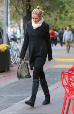 UMA THURMAN Out for Lunch at Da Silvano Restaurant 11/09/2015