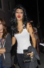 VICTORIA JUSTICE Arrives a No Vacancy in Los Angeles 10/31/2015