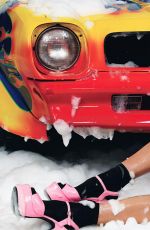 WWE - 50 Divas Pics You