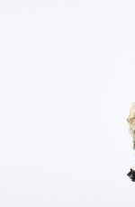 WWE - 50 Divas Pics You