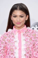 ZENDAYA COLEMAN at 2015 American Music Awards in Los Angeles 11/22/2015