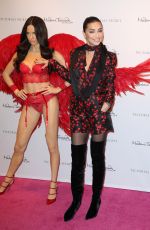 ADRIANA LIMA Unveils Her Madame Tussauds Wax Figure in New York 11/30/2015