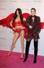 ADRIANA LIMA Unveils Her Madame Tussauds Wax Figure in New York 11/30/2015