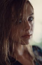 ALEXIS REN - Heatwave for Planet Blue Photoshoot