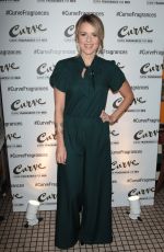 ALI FEDOTOWSKY Hosts Curve Fragrances for Men Trivianyc Game Night in New York 12/03/2015
