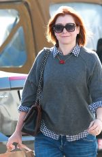 ALYSON HANNIGAN Shopping at Ralphs in Brentwood 12/04/2015