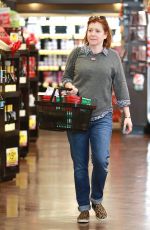 ALYSON HANNIGAN Shopping at Ralphs in Brentwood 12/04/2015