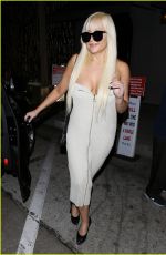 AMANDA BYNES Arrives at Craig