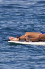 ANNA ANDRES in Bikini Paddle-boarding in Hawaii 12/28/2015