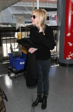 ANNA FARIS Arrives at Los Angeles International Airport 12/14/2015