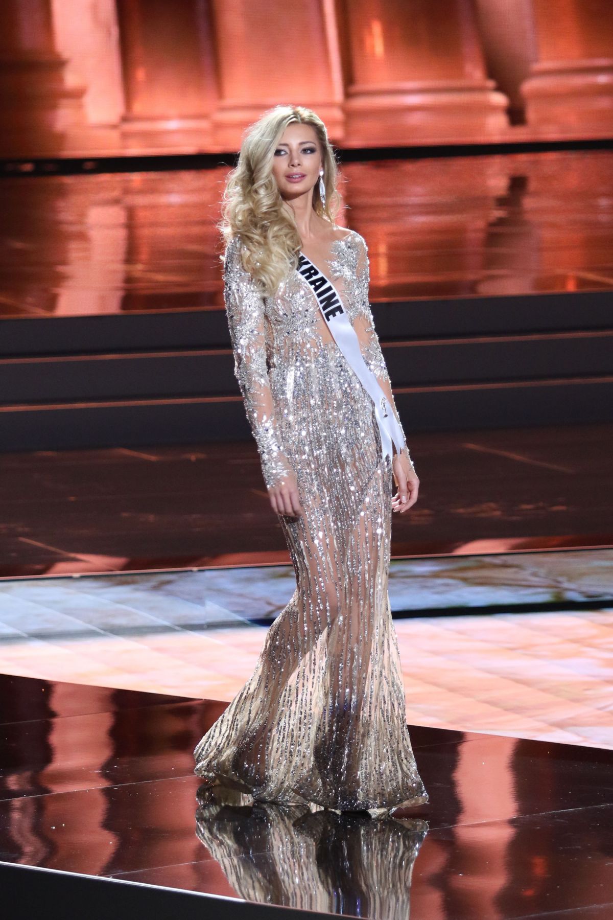 ANNA VERGELSKAYA - Miss Universe 2015 Preliminary Round 12/16/2015