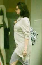 ANNE HATHAWAY Leaves a Lingerie Store in Beverly Hills 12/22/2015