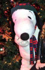 BREC BASSINGER at Knott