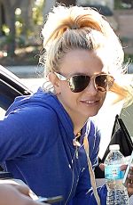 BRITNEY SPEARS Arrives at a Dance Studio in Calabasas 12/12/2015
