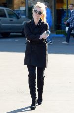 BRITNEY SPEARS Out Shopping in Calabasas 12/17/2015