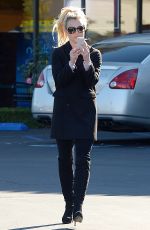 BRITNEY SPEARS Out Shopping in Calabasas 12/17/2015