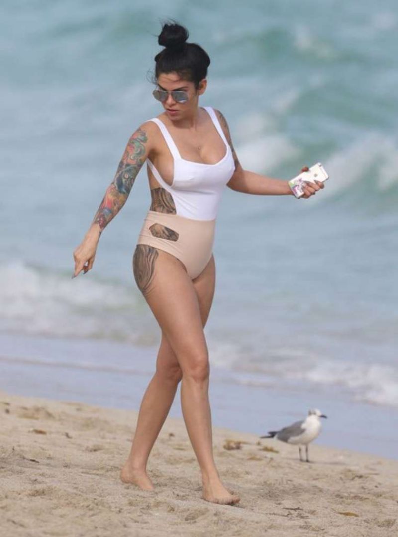 CAMI LI in Bikini at a Beach in Miami 12/27/2015