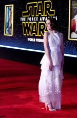 DAISY RIDLEY at Star Wars: Episode VII - The Force Awakens Premiere in Hollywood 12/14/2015