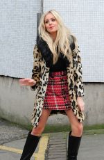 DIANA VICKERS Arrives at Lorraine TV Programme in London 12/04/2015