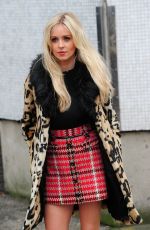 DIANA VICKERS Arrives at Lorraine TV Programme in London 12/04/2015