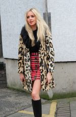 DIANA VICKERS Arrives at Lorraine TV Programme in London 12/04/2015