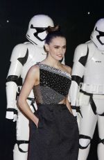 DIASY RIDLEY at Star Wars: The Force Awakens Premiere in London 12/16/2015