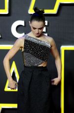 DIASY RIDLEY at Star Wars: The Force Awakens Premiere in London 12/16/2015