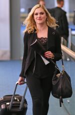 EIZA TAYLOR Arrives at Airport in Vancouver 12/18/2015