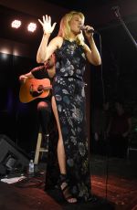 ELLIE GOULDING at M.A.C. Cosmetics Ellie Goulding Art Basel Performance 12/02/2015