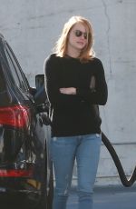 EMMA STONE at a Gas Station in Studio City 12/18/2015