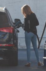 EMMA STONE at a Gas Station in Studio City 12/18/2015