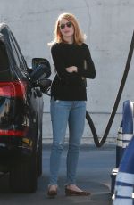 EMMA STONE at a Gas Station in Studio City 12/18/2015