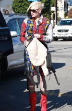 GWEN STEFANI Leaves a Church in Los Angeles 12/13/2015