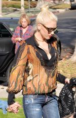 GWEN STEFANI Out and About in Los Angeles 12/06/2015