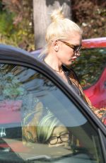 GWEN STEFANI Out and About in Los Angeles 12/06/2015