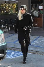 GWEN STEFANI Out in West Hollywood 12/30/2015